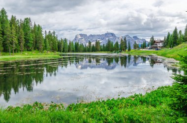 Lago de Antorno Sexten Dolomites, Tyrol, İtalya
