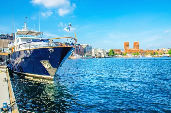 Luxury boat in yacht harbour Oslo, Norway — Stock Photo, Image