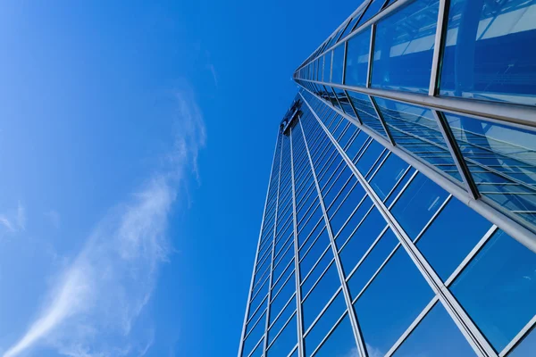 Oslo Radisson mavi modern gökdelen otel