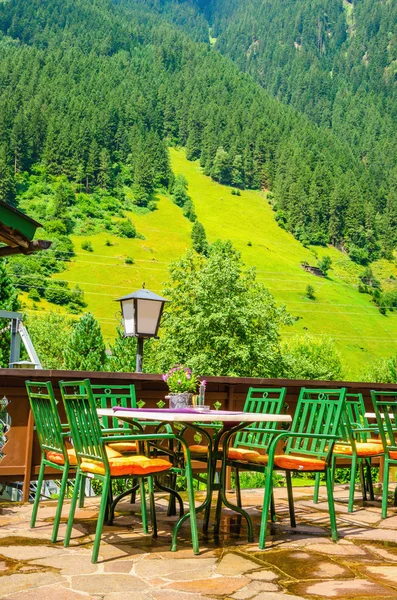 Small Alpine restaurant on terrace, Austria — Stock Photo, Image