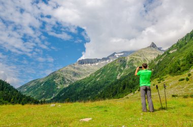 Fotoğraf Alp manzara, Avusturya alarak dağcı