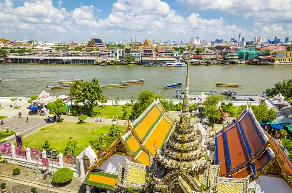 Temple de Wat Arun et rivière Chao Phraya, Bangkok — Photo
