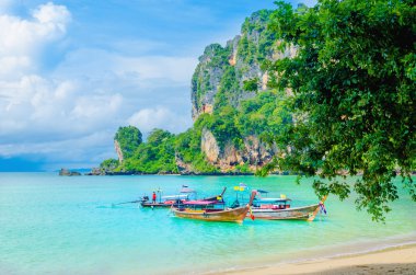 Uzun kuyruk tekneler, Krabi, Tayland Thailand