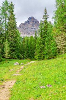 Dağ manzarası, Sexten Dolomites, İtalya