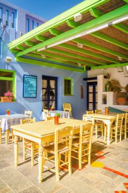 Tipik Yunan restoranı taze hava, Yunanistan