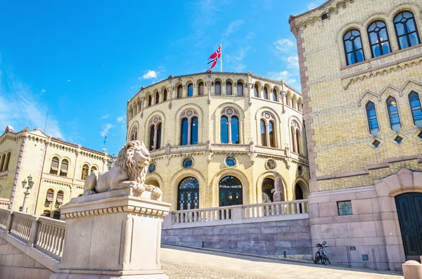 Stortinget, la sede del parlamento norvegese . — Foto Stock