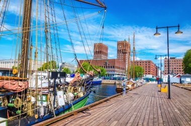 İskele Oslo Fiyordu yelkenli gemi, Norveç ile