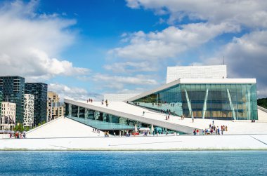 Norveç'te Oslo Opera Binası