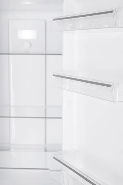 Νέο Ψυγείο Απομονωμένο Λευκό Φόντο Σύγχρονη Κουζίνα Και Οικιακές Μεγάλες — Φωτογραφία Αρχείου