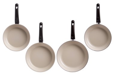 Beyaz arka plan üzerinde izole yeni mutfak tava