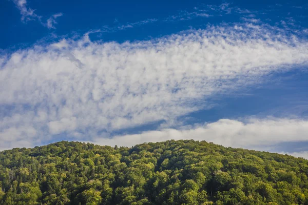 Mountain landscape in the early morning sky with clouds Royalty Free Stock Photos