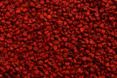 Annatto tohumunun tam çerçevesi. Seçici odak.