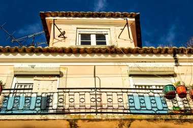 Lizbon, Portekiz 'de renkli ve görkemli eski evler