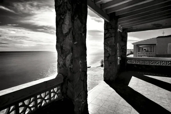 Slunečný Den Pláži Alicante Španělsko Černobílý Obrázek — Stock fotografie