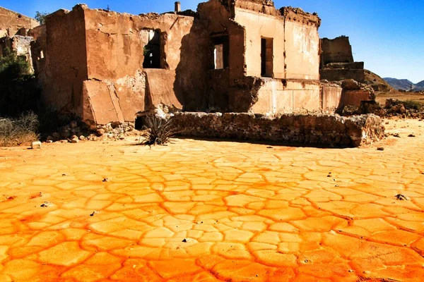 Barevné Oranžové Usazeniny Uložené Suchém Jezeře Starého Opuštěného Dolu Mazarronu — Stock fotografie