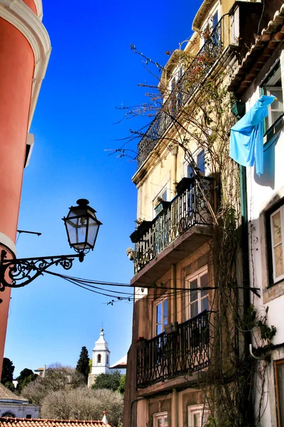 Antiguas Fachadas Coloridas Hermosas Con Farola Vintage Las Calles Lisboa — Foto de Stock
