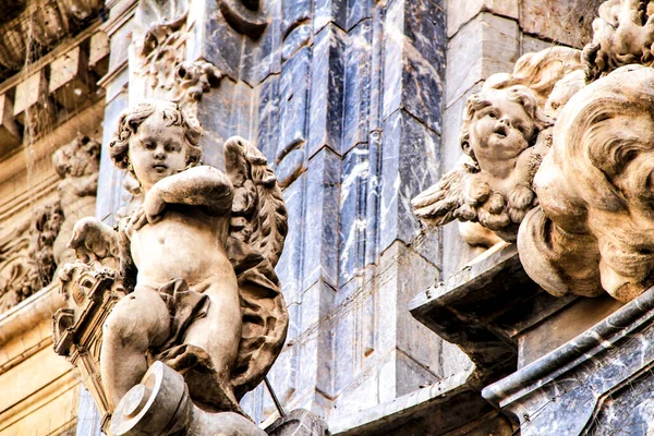 Turmglocke Geschnitzte Steindetails Und Eingangstor Der Hauptfassade Der Kathedrale Von — Stockfoto