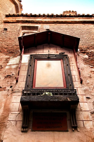 Altare Vecchio Danneggiato Una Facciata Della Chiesa Murcia — Foto Stock