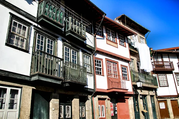Прекрасні Вулиці Старі Кам Яні Фасади Портузького Середньовічного Села Гімараес — стокове фото