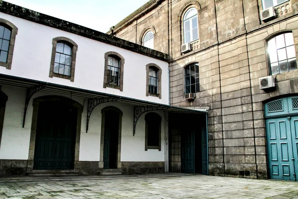 Όμορφη Και Παλιά Πρόσοψη Alfandega Porto Congress Center Δίπλα Στον — Φωτογραφία Αρχείου