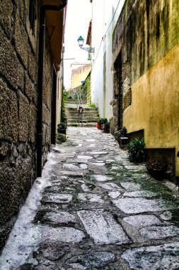 Portekiz 'in Porto şehrinde, Miragaia' nın güzel dar sokakları