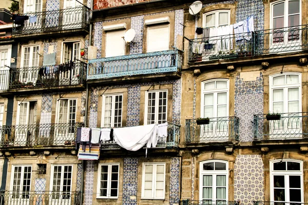 Schöne Und Alte Bunt Gekachelte Fassaden Der Stadt Porto Januar — Stockfoto