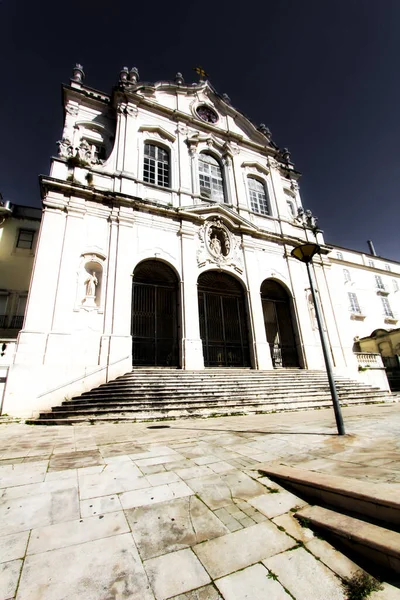 里斯本美丽的Nossa Senhora Das Merces教堂立面 — 图库照片