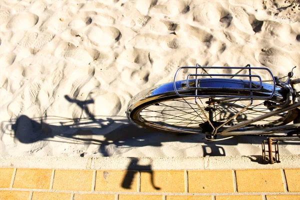 Bela Bicicleta Vintage Praia Santa Pola Espanha — Fotografia de Stock