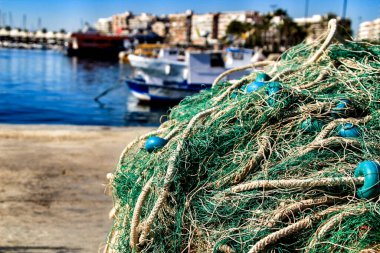 Santa Pola limanındaki balıkçılık ağları, Alicante