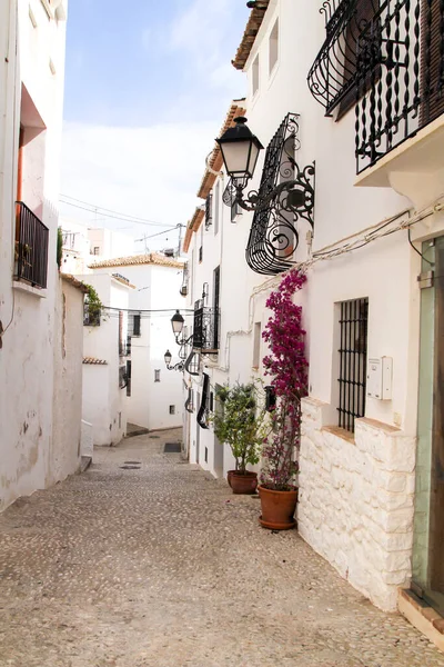 스페인 알리칸 마을에 빌레아 아름다운 회색면 — 스톡 사진