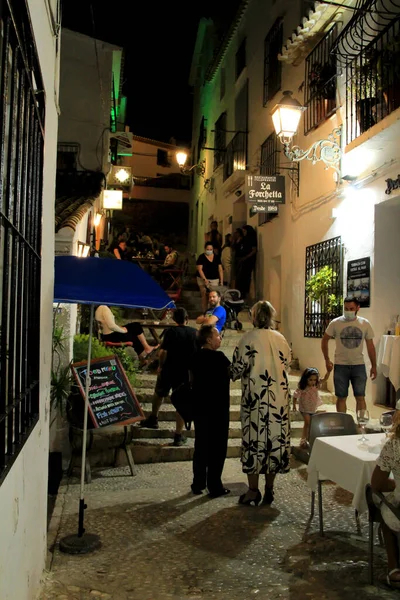 Altea Alicante España Junio 2021 Personas Que Van Compras Caminando — Foto de Stock