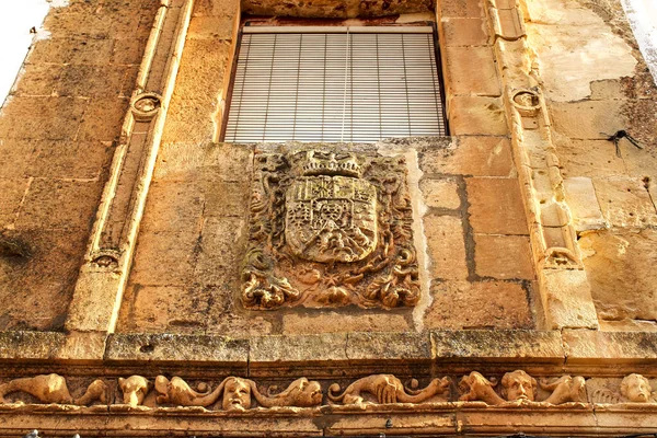Old Stone Facade Made Carved Stone Coat Arms Alcaraz Castile — Stock Photo, Image