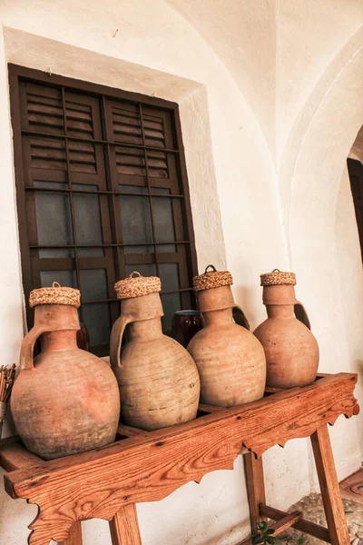 Clay Pots Water Typical Courtyard Spanish House Castile Mancha — Stock Photo, Image