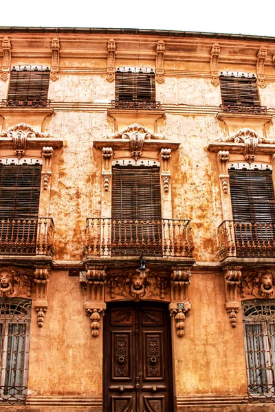 Fachada Casa Antiga Colorida Majestosa Caravaca Cruz Múrcia Espanha Dia — Fotografia de Stock