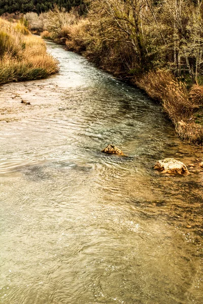 Ποταμός Cabriel Διασχίζει Χωριό Casas Del Rio Albacete Ισπανία Τοπίο — Φωτογραφία Αρχείου