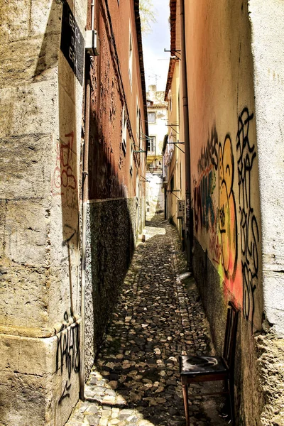 Lisboa Portugal Junio 2018 Antiguas Casas Coloridas Calles Estrechas Lisboa —  Fotos de Stock