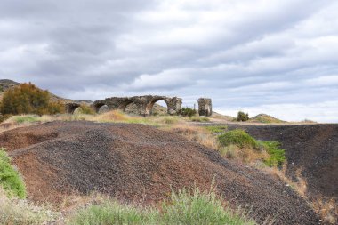 Villaricos kasabası, Endülüs, İspanya 'daki İcat Dökümhanesi' ndeki viyadük kalıntıları