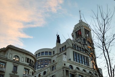 Madrid, İspanya - 8 Aralık 2025 Madrid 'deki Görkemli Güzellik Sanatları binası