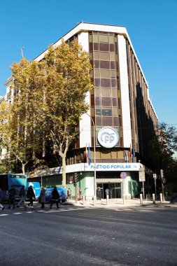 Madrid, İspanya - 4 Aralık 2025: Madrid 'deki Cenova Caddesi' ndeki Halk Partisi Genel Merkezi
