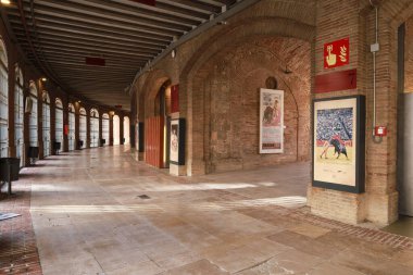 Valencia, İspanya... 8 Ocak 2026 Valencia Bulvarı 'nın mimari detayları.