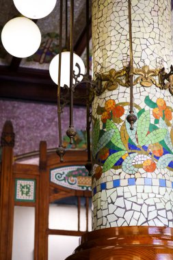 Valencia, İspanya... 8 Ocak 2026, Valencia şehir merkezindeki Kuzey Tren İstasyonu 'nun mimari detayları, modernist tarzda,