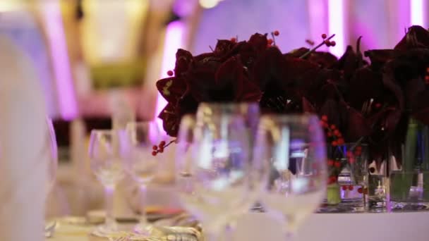 Salón de banquetes de boda interior . — Vídeo de stock