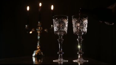 Şarapla Romantik Akşam.