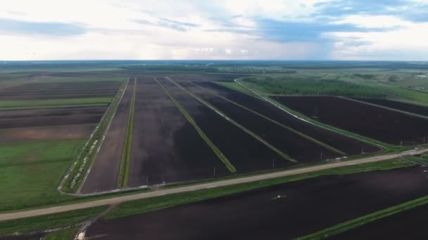 Vista aérea de las tierras agrícolas — Vídeos de Stock