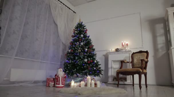 Weihnachten im Wohnzimmer. — Stockvideo