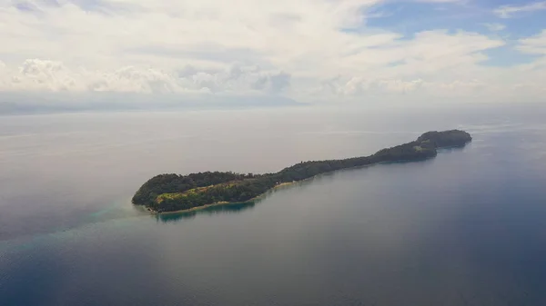 Isla Liguid Grande, Filipinas, Mindanao. —  Fotos de Stock