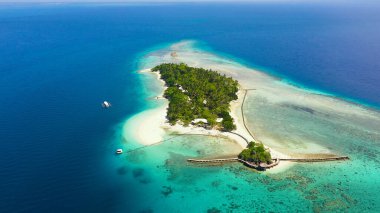 Küçük Liguid Adası, Filipinler, Mindanao.