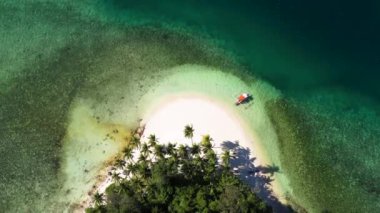 Britanya Adaları Grubu. Surigao Del Sur, Mindanao, Filipinler.