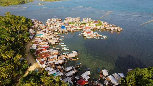 Fishing village in the Philippines. Mindanao — Stock Image Fishing village in the Philippines. Mindanao Stock Photo