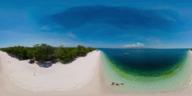 Büyük Santa Cruz Adası. Filipinler, Zamboanga. 360VR Video.